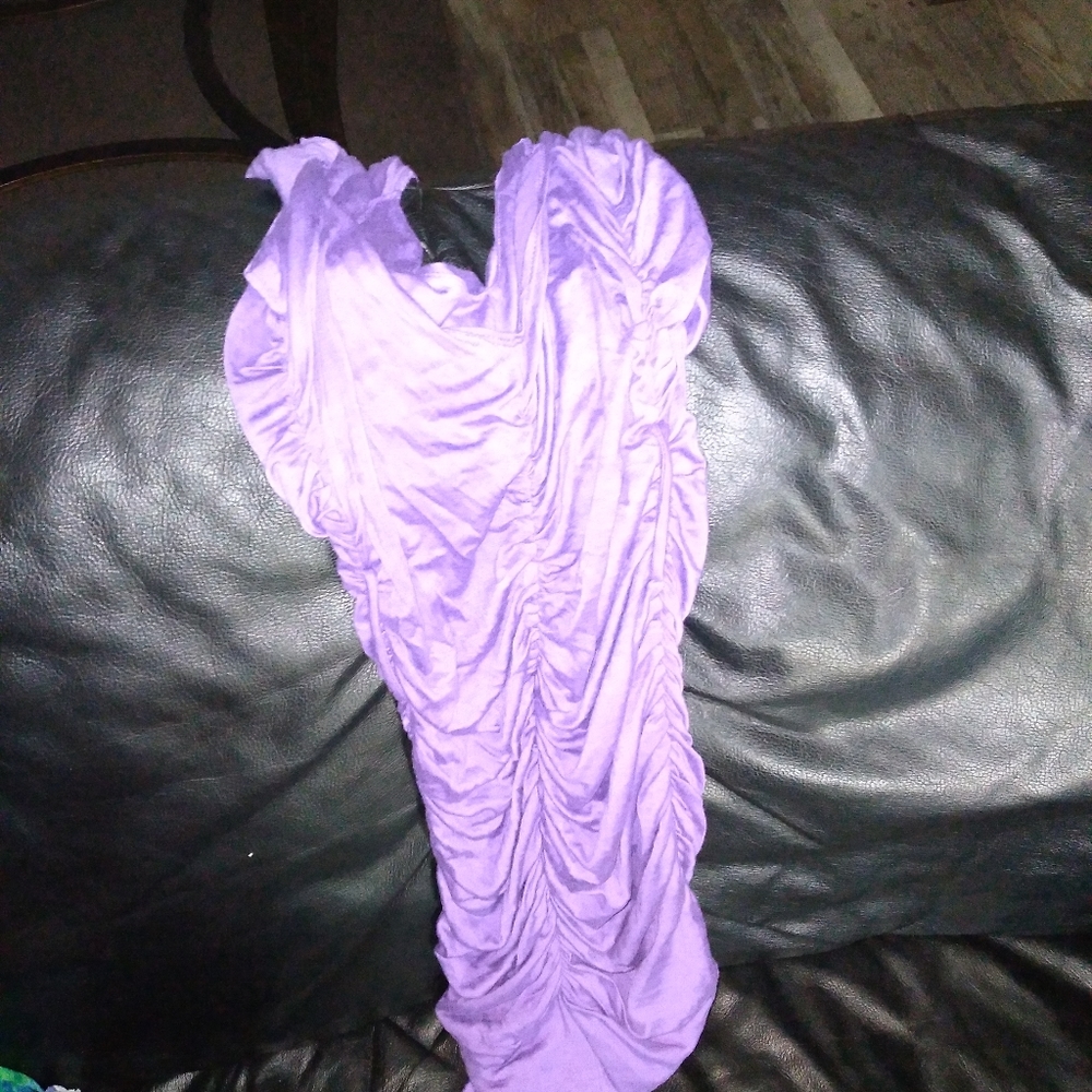 shirt - Picture 2 of 2